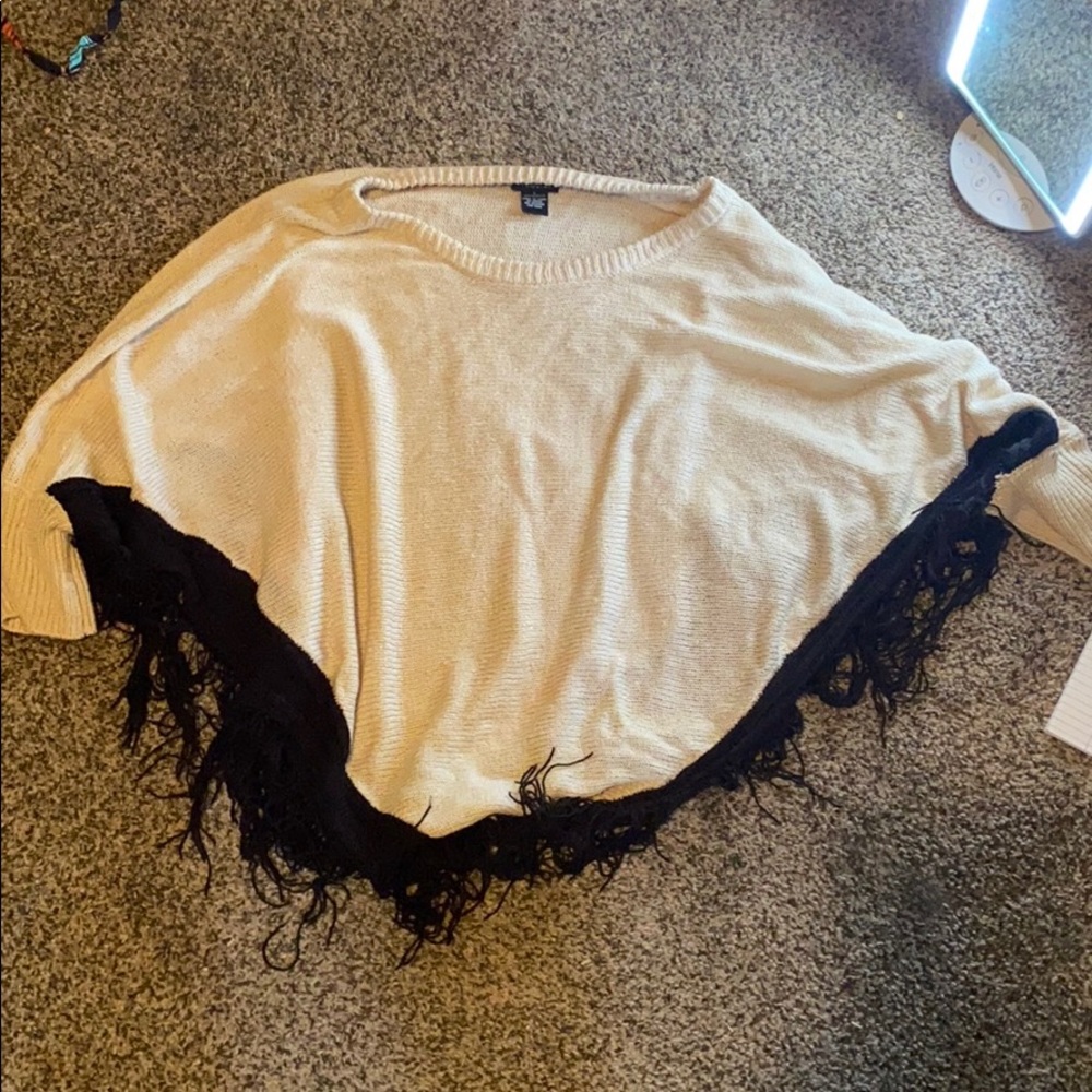 Tan and Black poncho - Picture 1 of 2